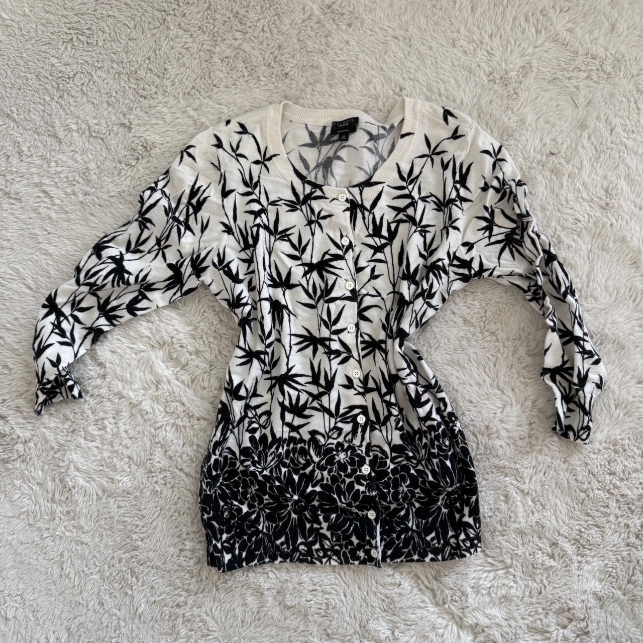 item listed by lizzychesak