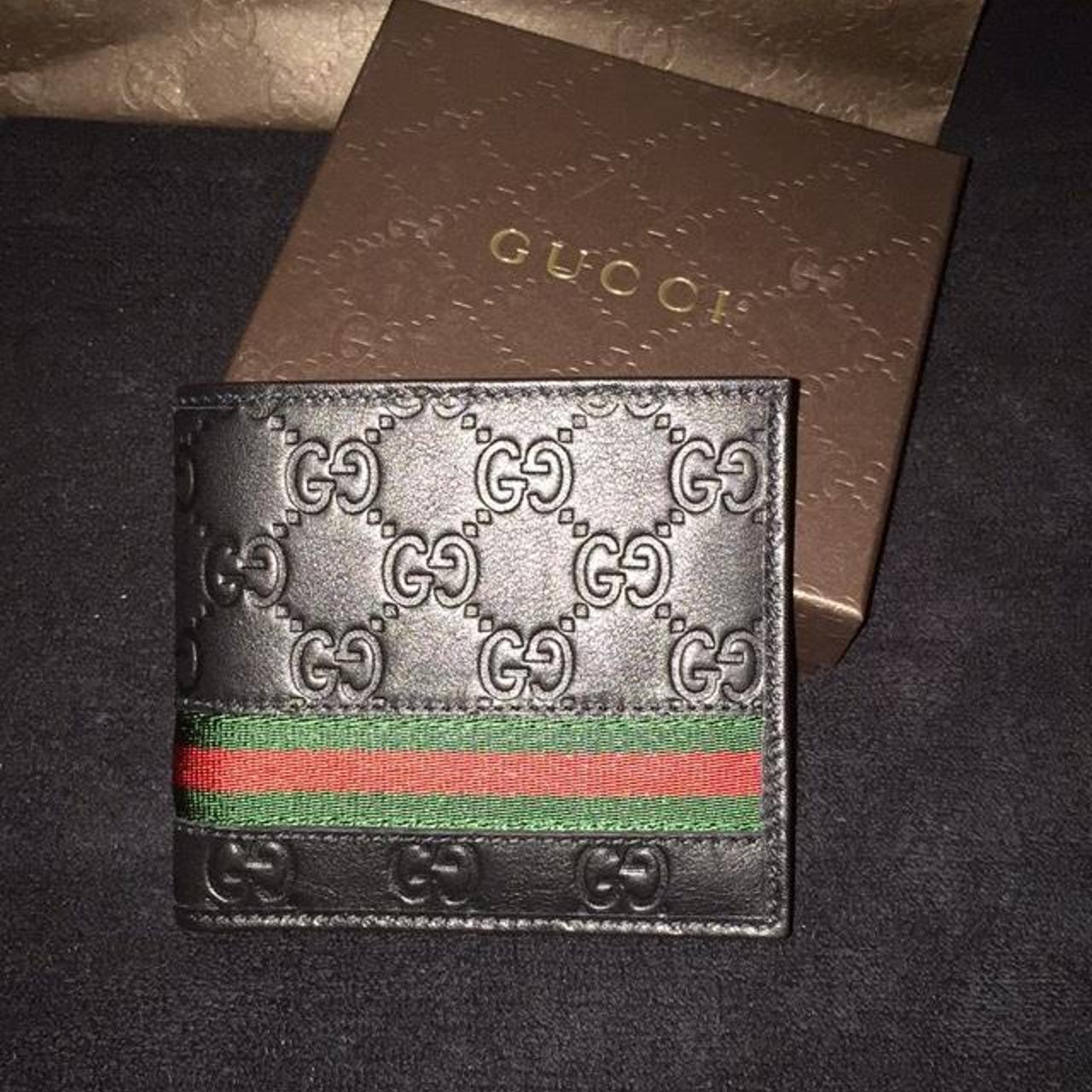 AUTHENTIC MENS GUCCI WALLET. OPEN TO OFFERS/CAN - Depop
