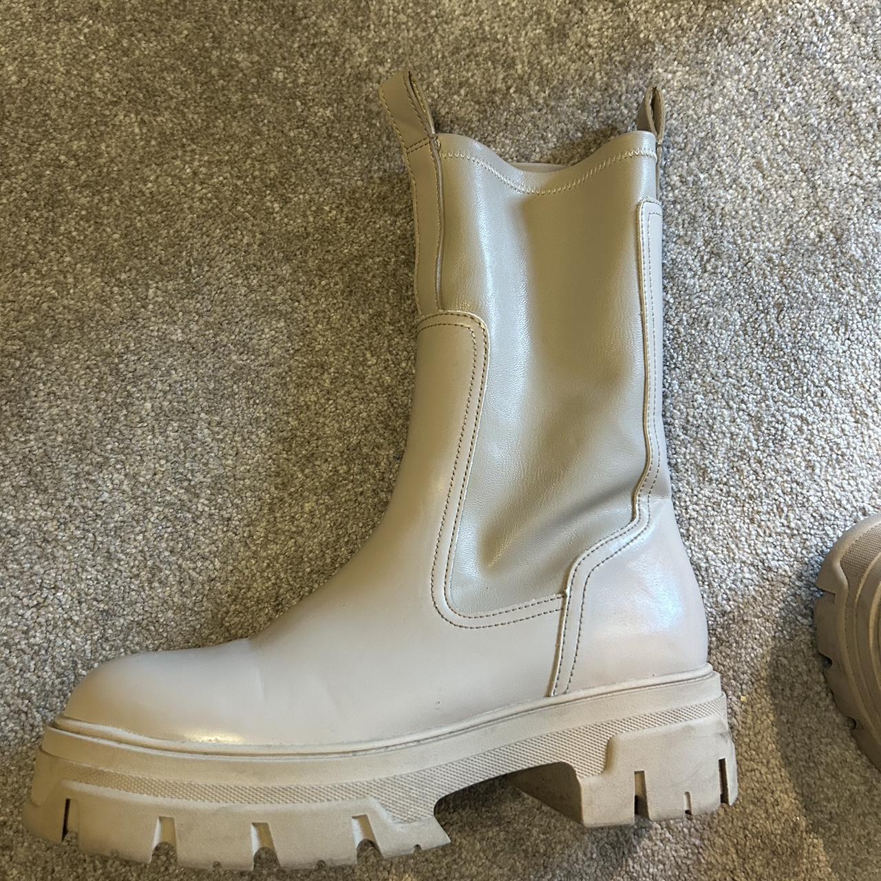 H&M cream/beige chunky ankle Size Worn Depop