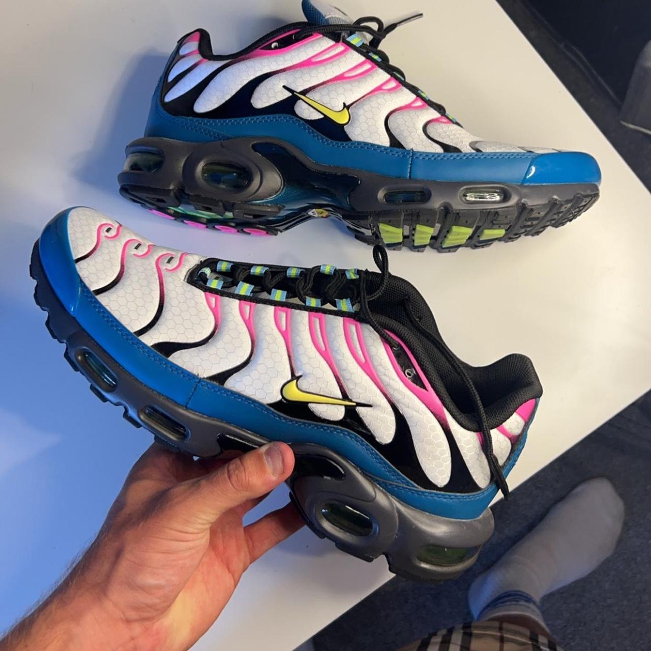 Lime green and pink air max plus online