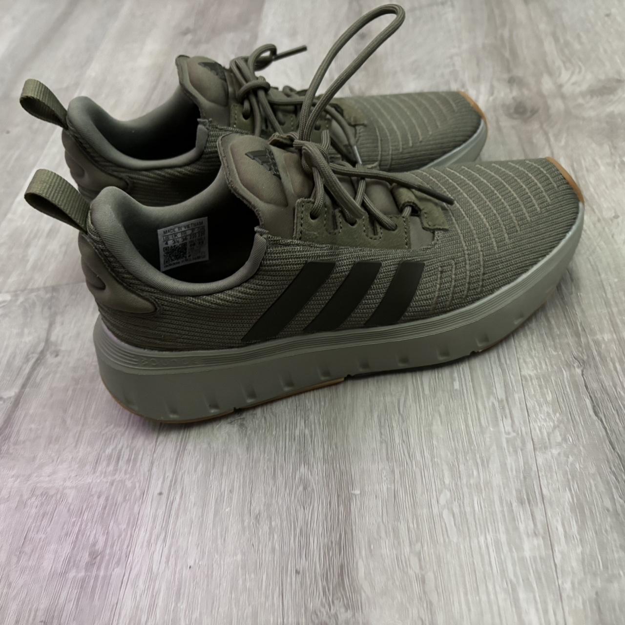 Adidas Womens Adidas Army Green Tennis Shoes Adidas Gym Shoes