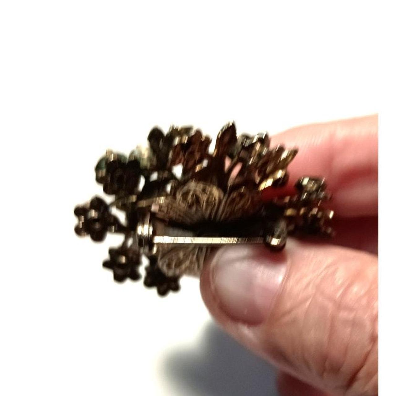 Source Unknown Women's Brooch - Multi – Round flo… - image 4