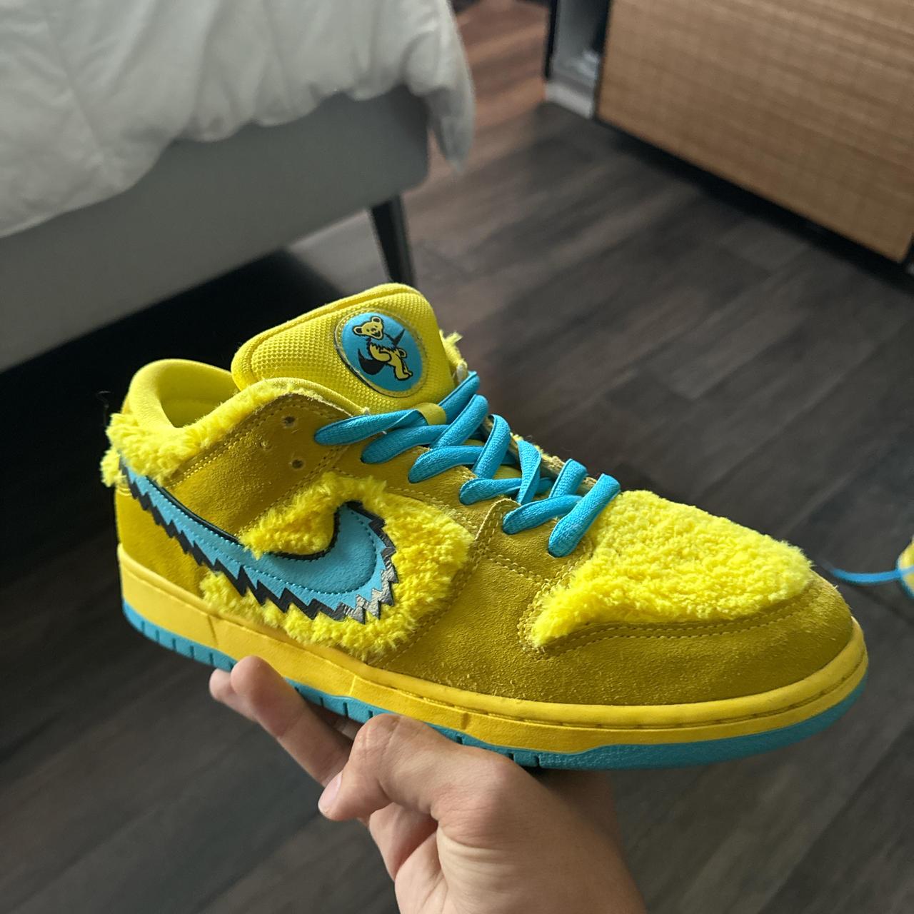 grateful dead sb dunks yellow