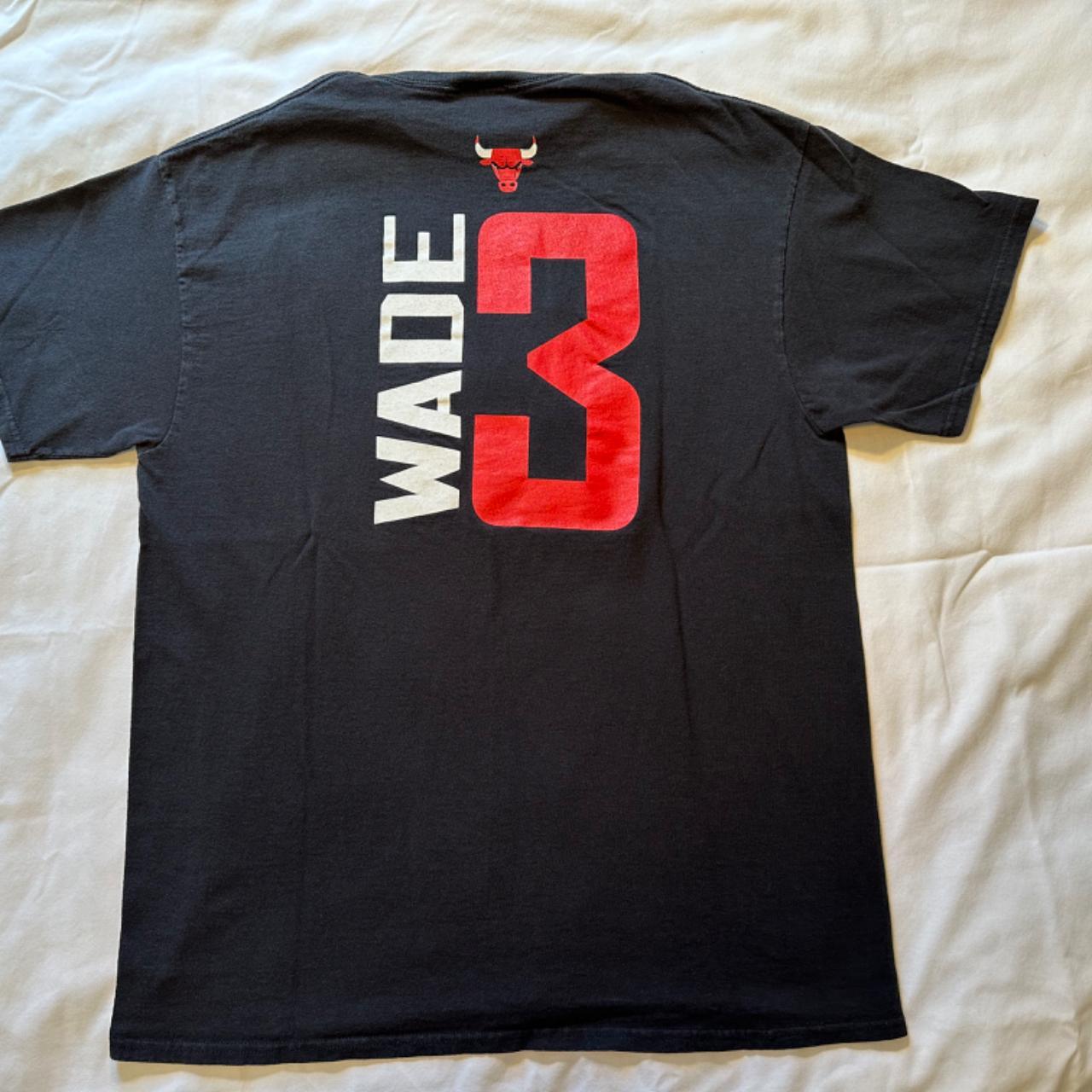 Large Dwayne Wade Chicago Bulls 2016 T shirt no. Depop