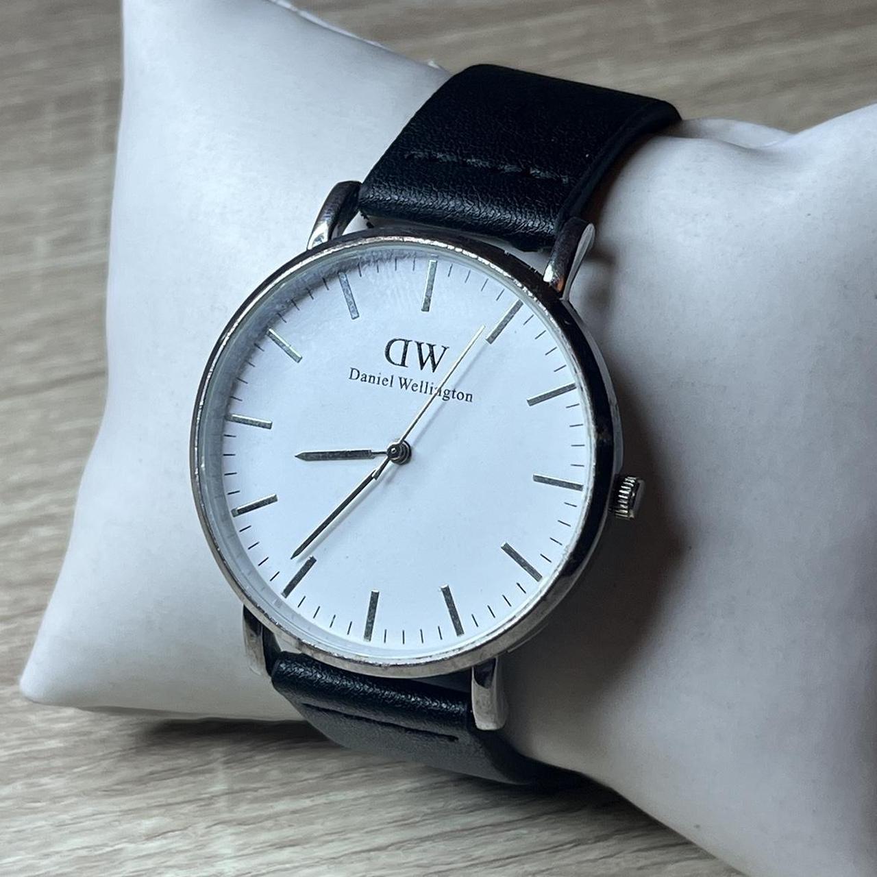 Daniel Wellington B40R7 black leather strap watch. Depop