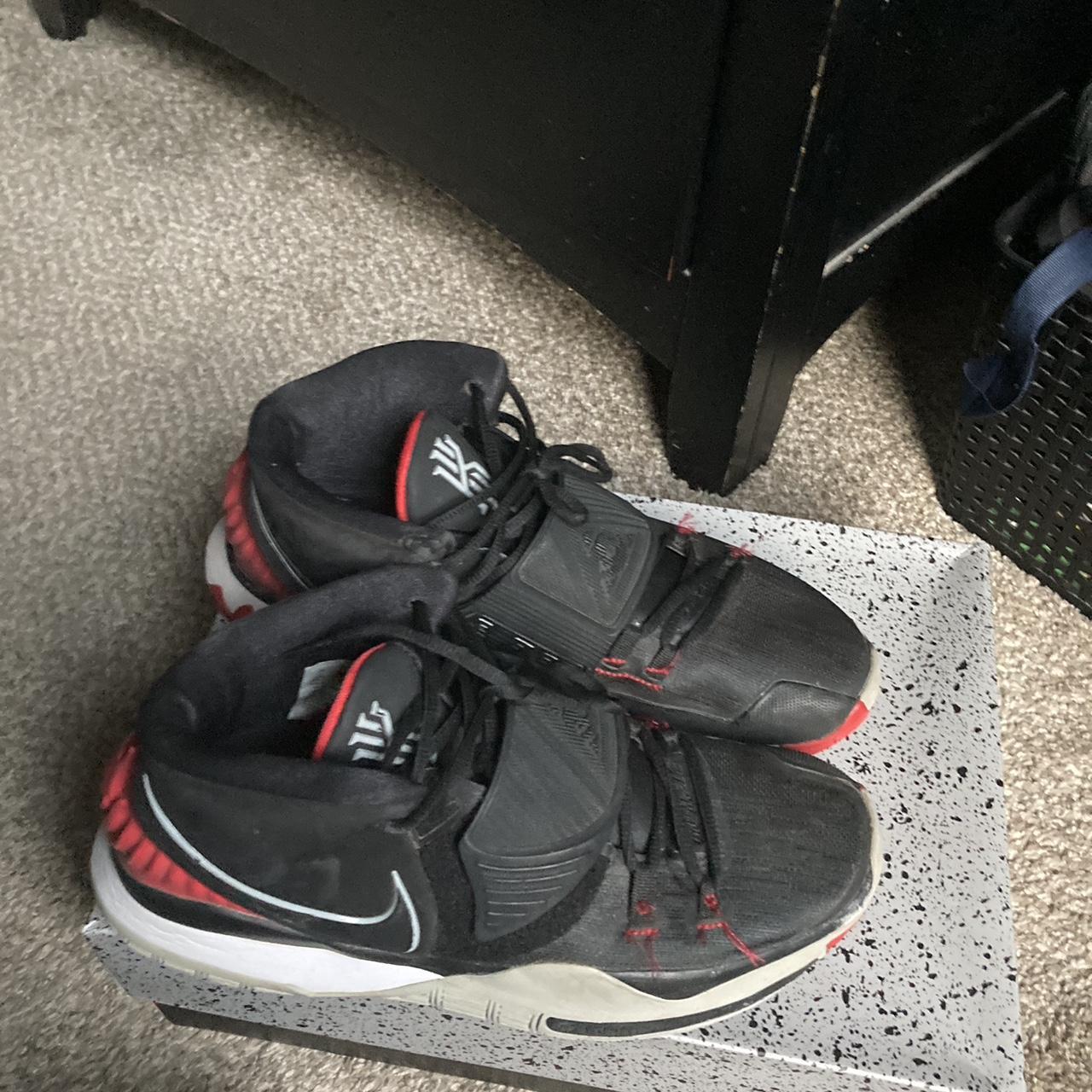 kyrie 6 size 9.5