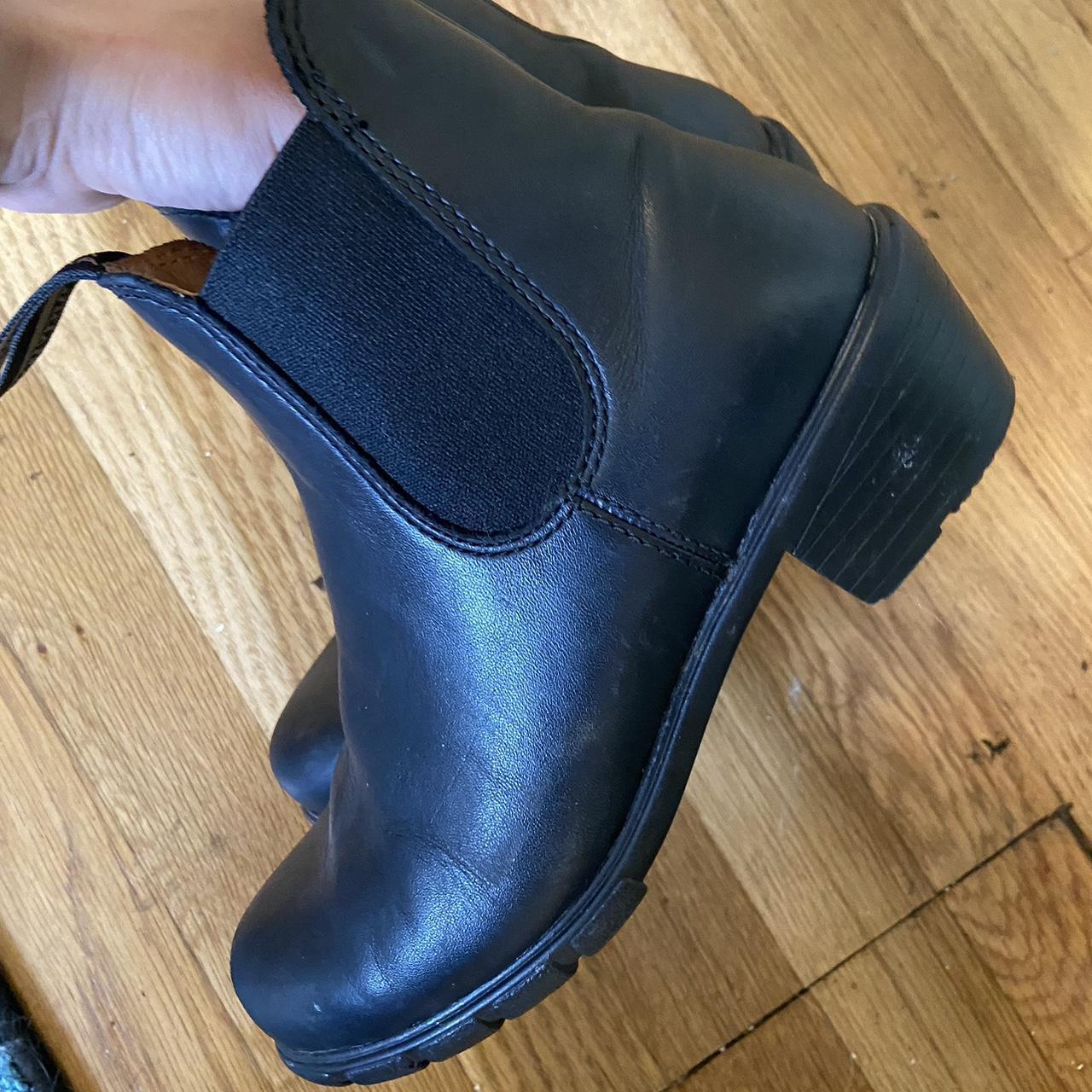 Black leather blundstone healed chelsea boots great... - Depop