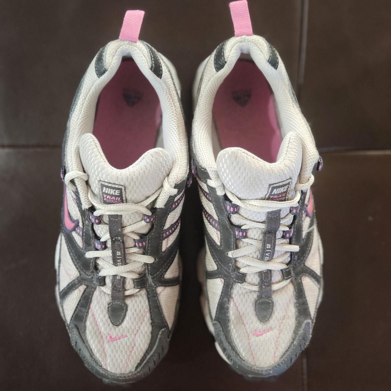 nike alvord series trail running shoes