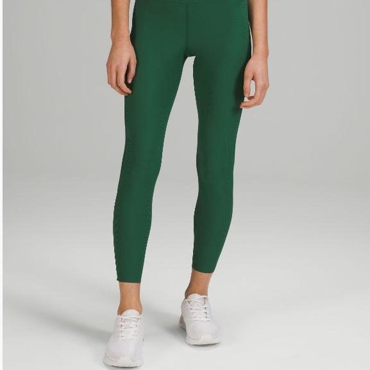 Lululemon Ribbed selling Base Pace Leggings