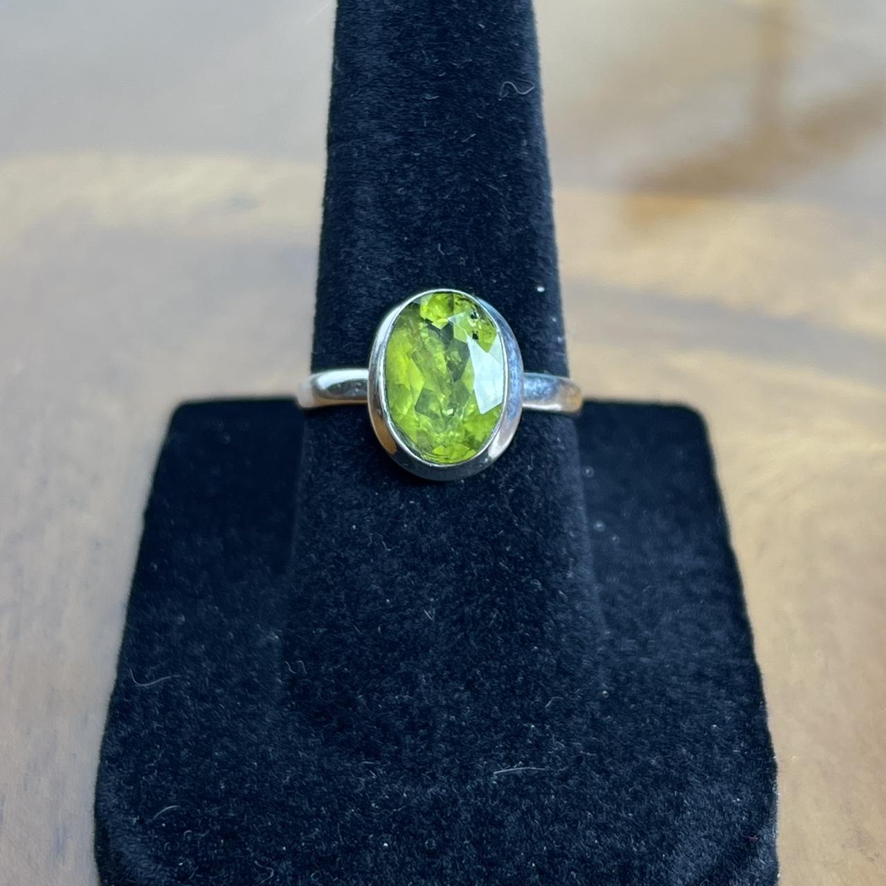 Women's Ring - Green/Silver – Solid sterling silv… - image 1