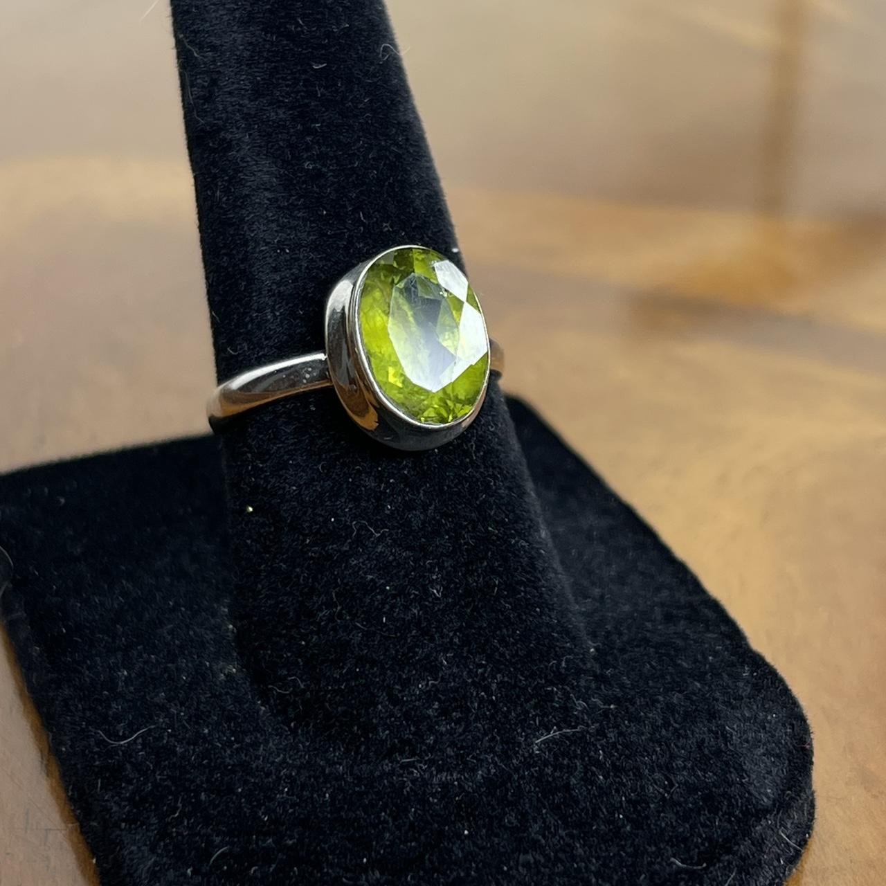 Women's Ring - Green/Silver – Solid sterling silv… - image 2