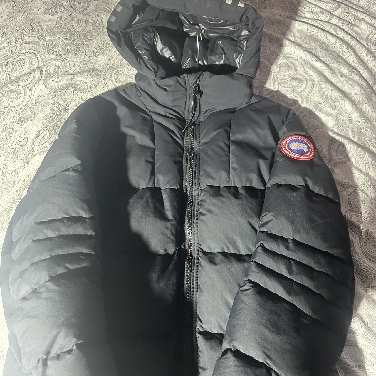 Canada Goose Black Puffer Jacket Hybridge Jacket Size M - Depop