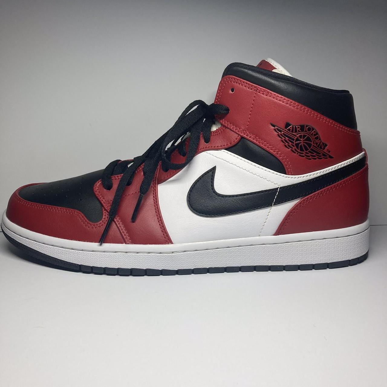 Air Jordan 1 Mid Chicago Black Toe | Size UK 10.5/US... - Depop