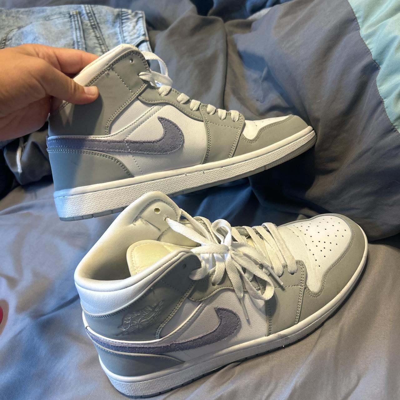 Nike Mens Air Jordan Mid “Wolf Grey” size