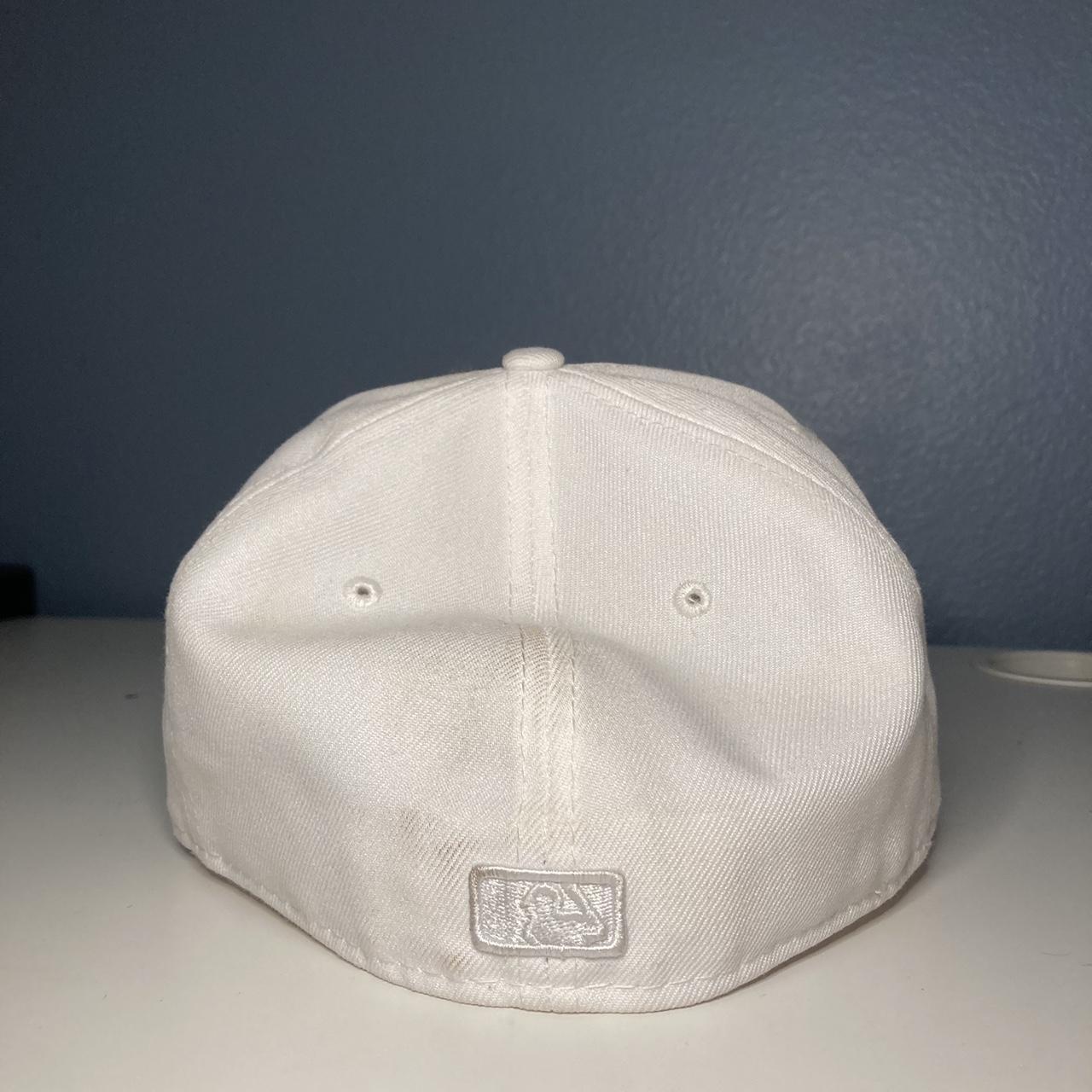 LA Dodgers Hat All White (Different hat than the... - Depop