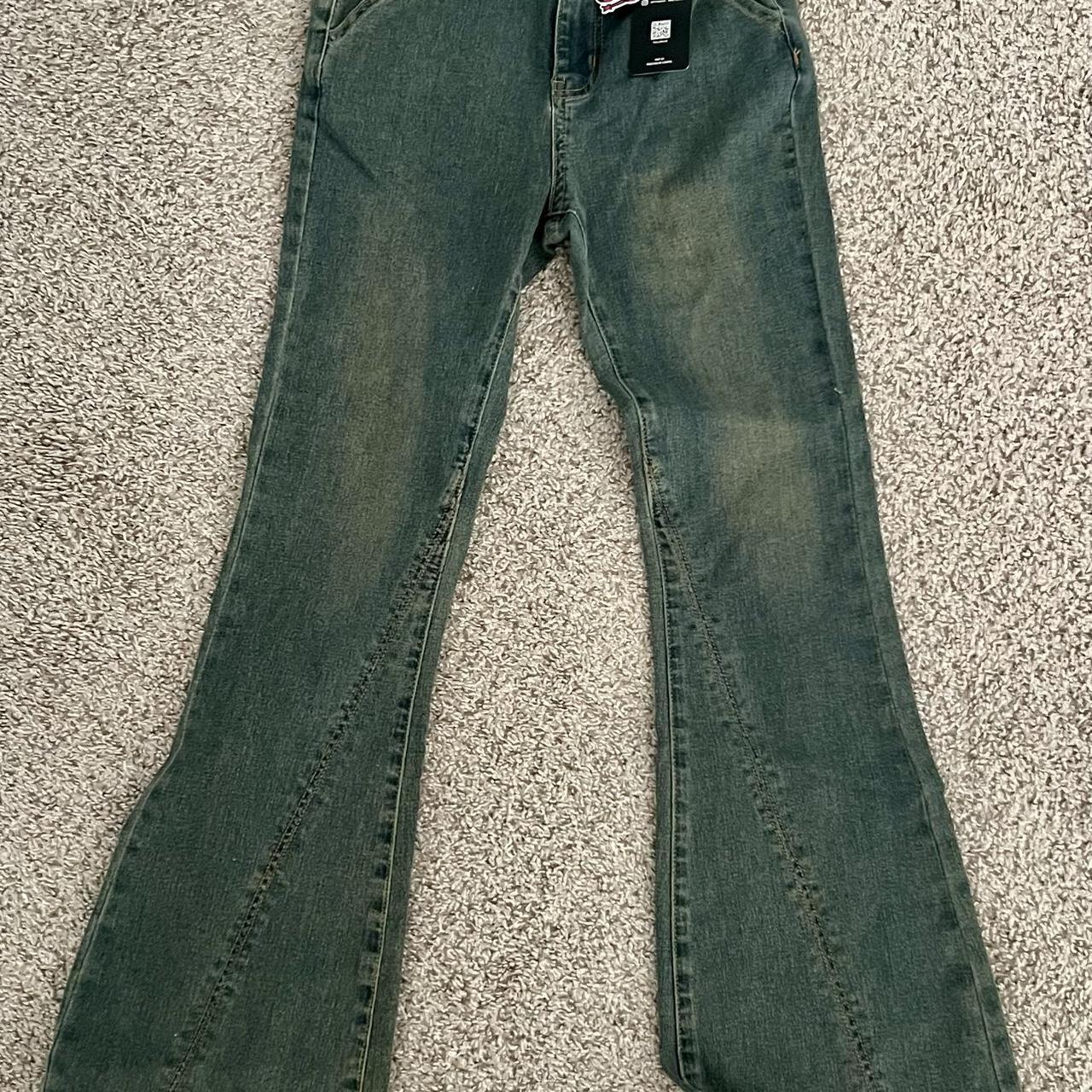 item listed by liliyadim5