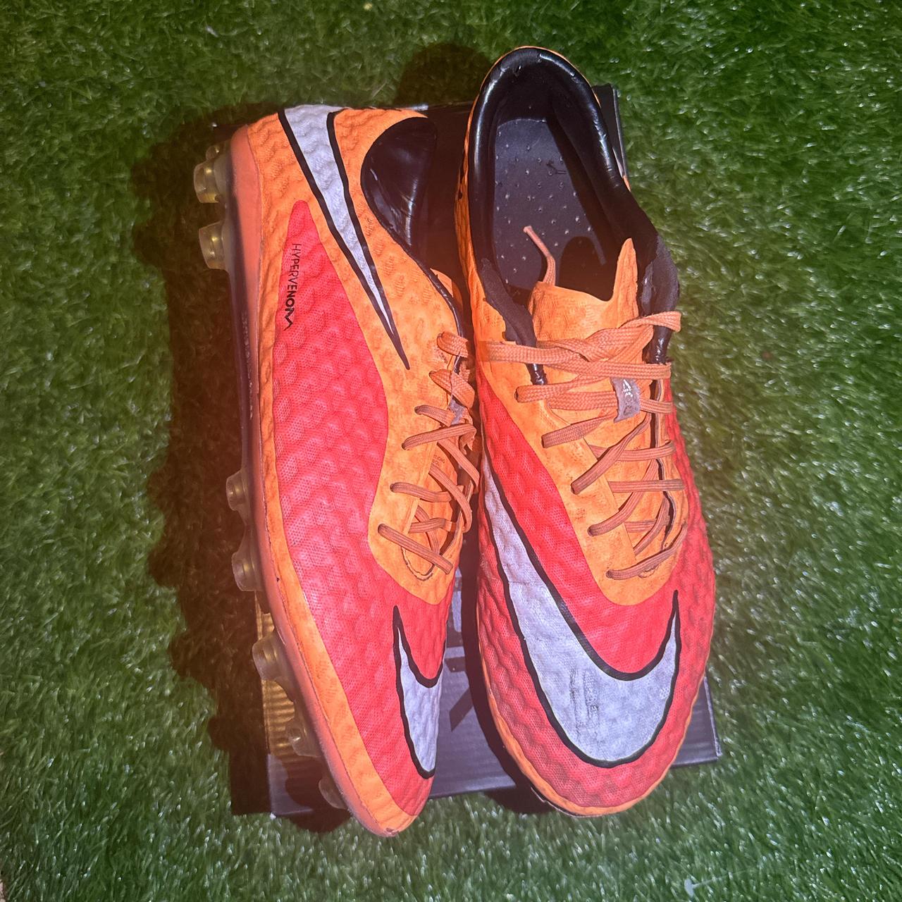 hypervenom trainers
