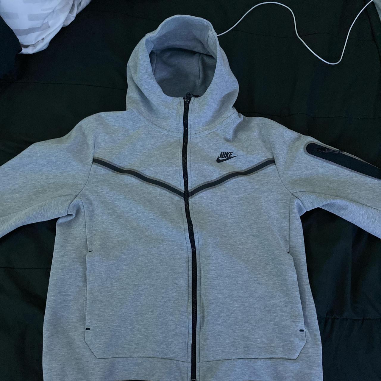 mens grey nike tech