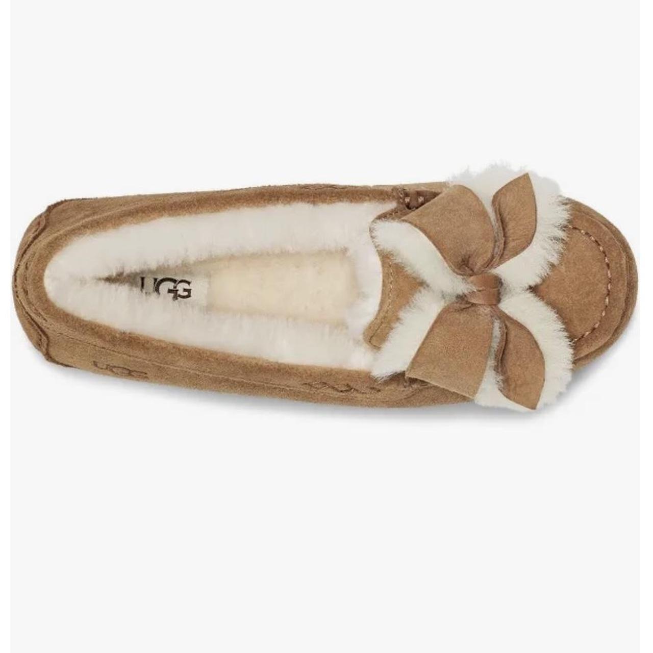 UGG Women s Ashley Heritage Bow Sheepskin Slippers. Depop
