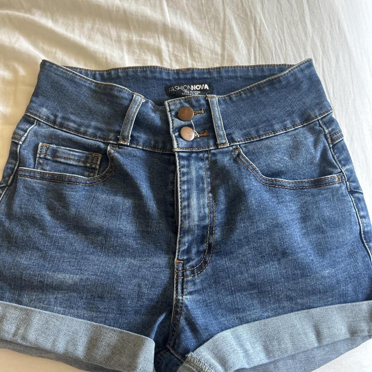 item listed by aleeah_2923
