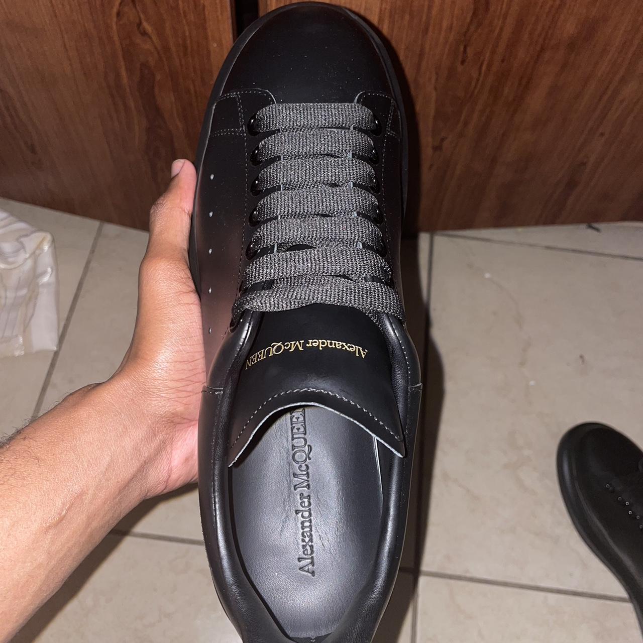 Alexander McQueen Oversized Black Size 12 Got it