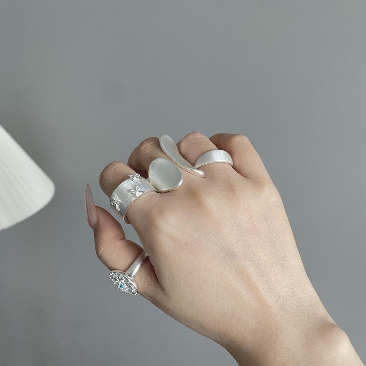 Women's Ring - Silver/White – Silver adjustable s… - image 2