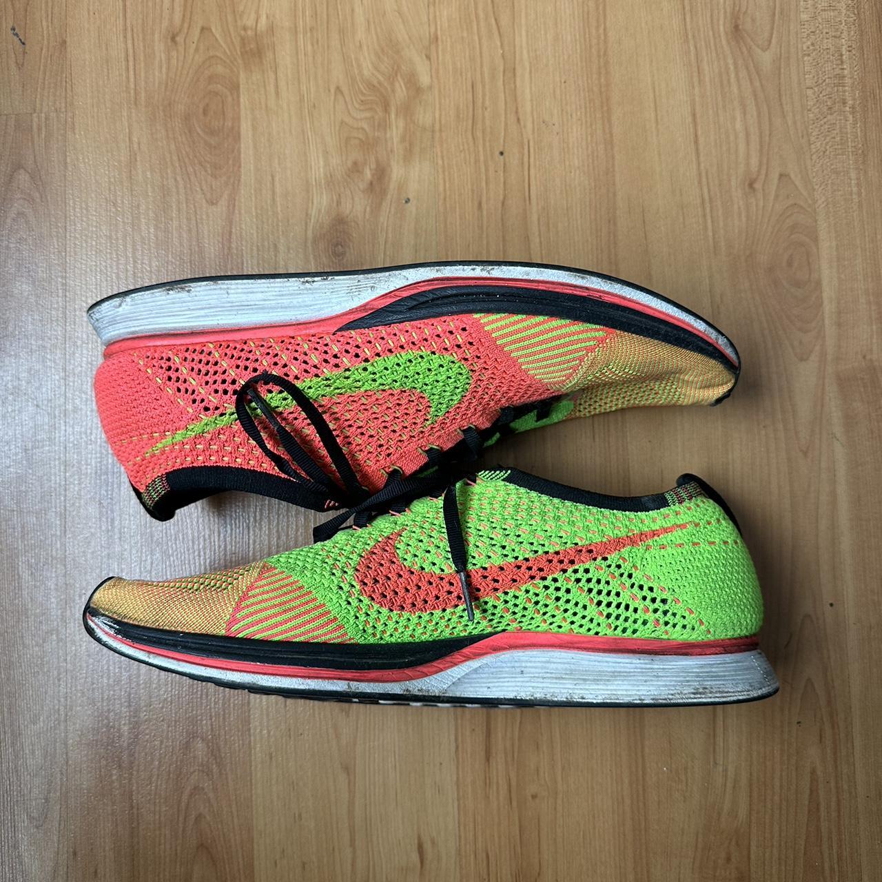 Flyknit racer hyper punch best sale