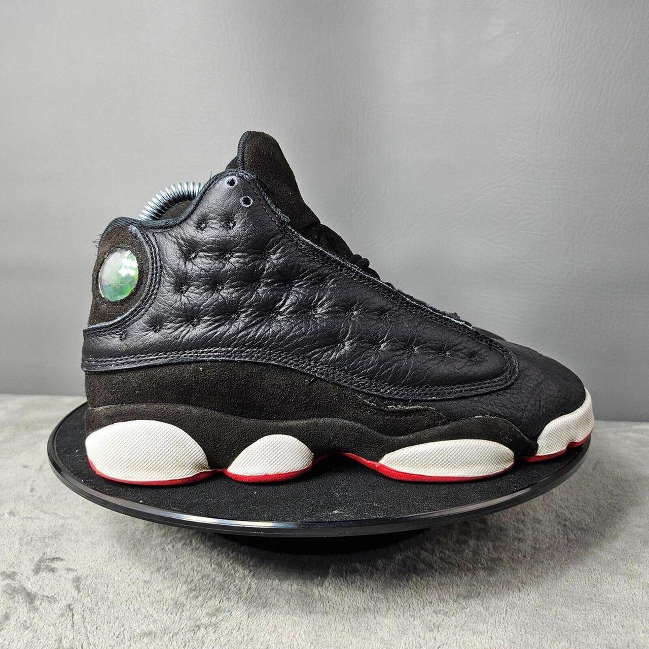 White true red fair black retro 13