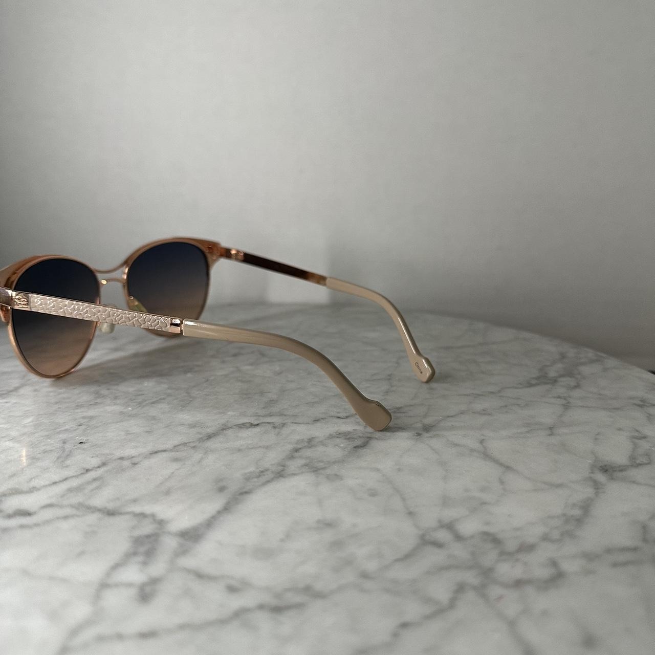 Jessica Simpson Women's Sunglasses | Depop