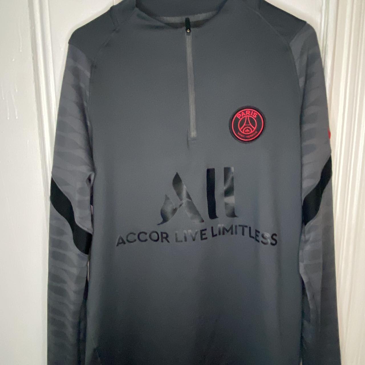 mens psg half zip