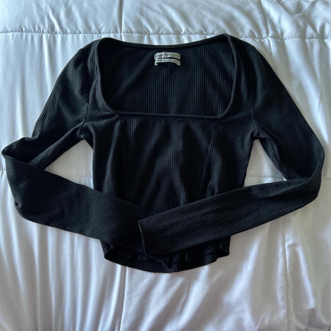item listed by shopbylaurenlol