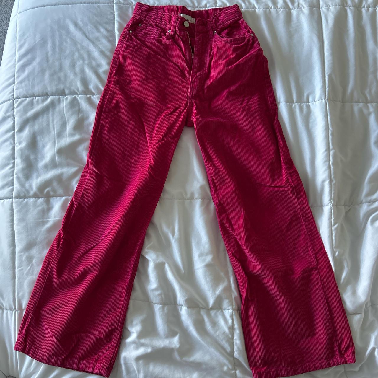 item listed by shopbylaurenlol