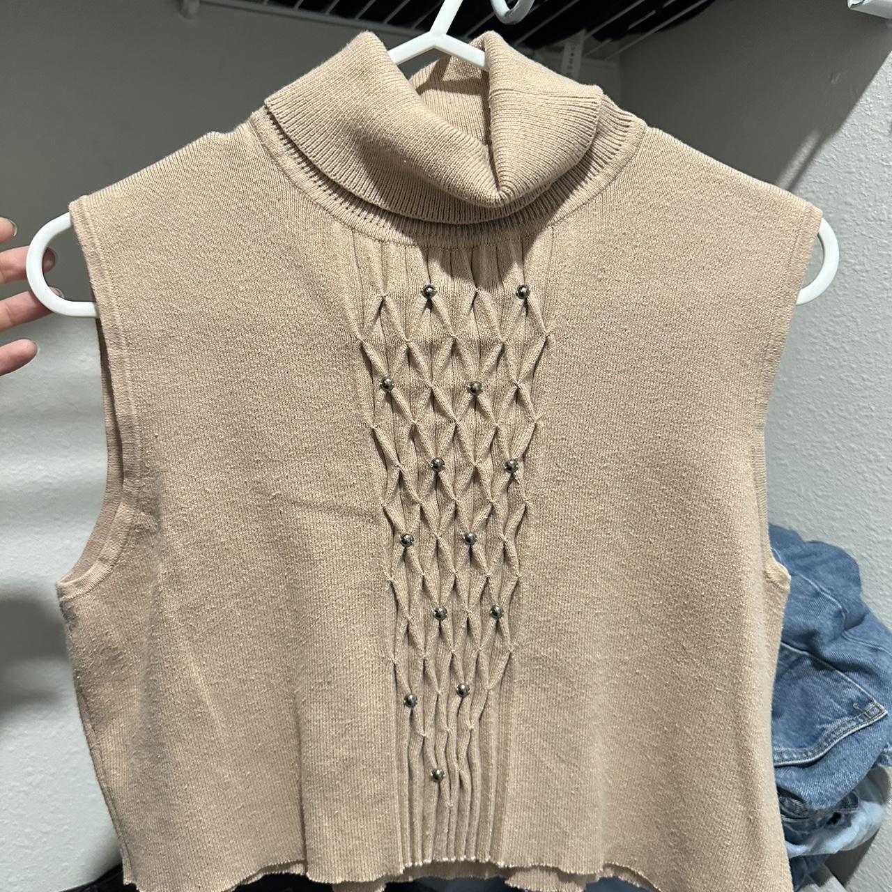 item listed by mikaylavera