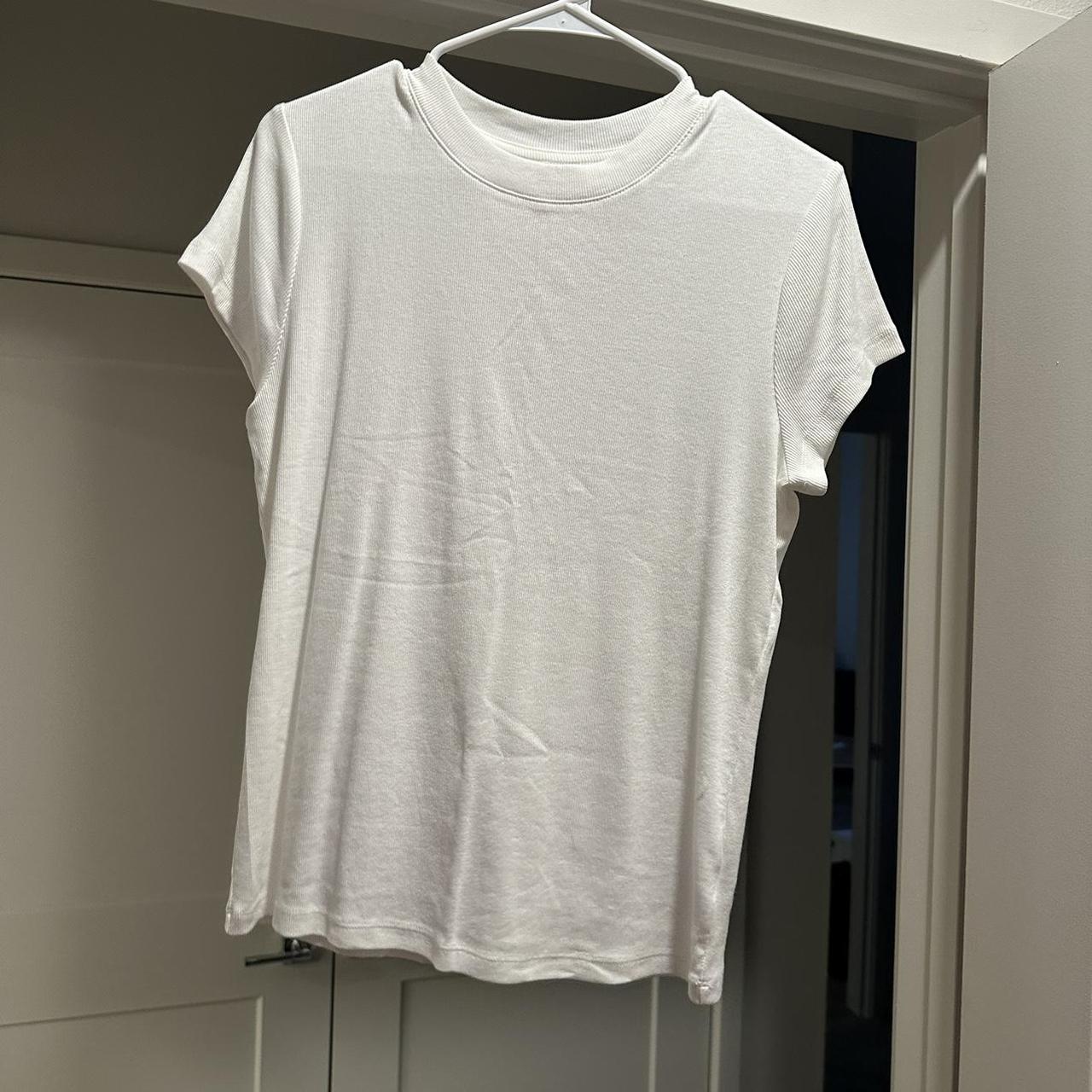 item listed by mikaylavera