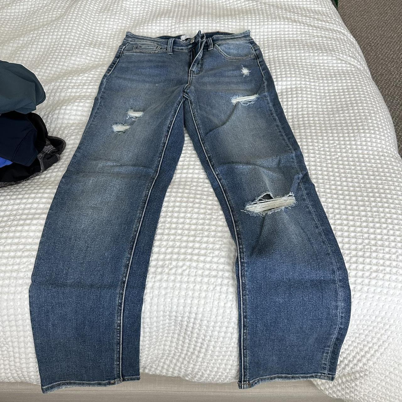 item listed by mikaylavera