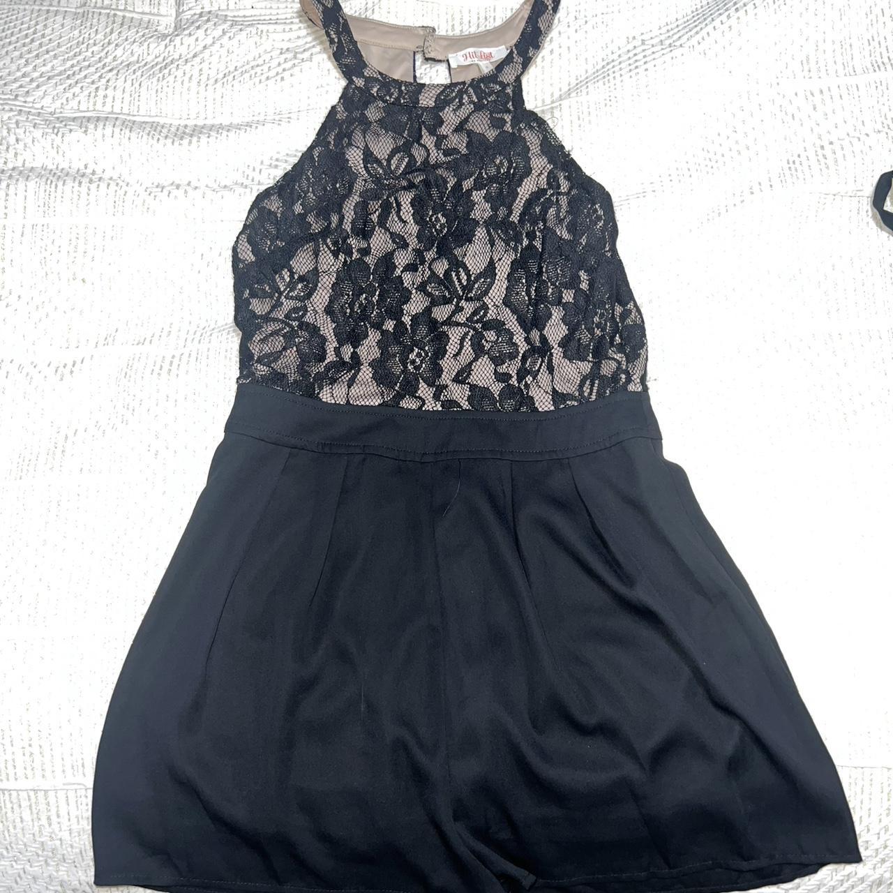 item listed by davinarae520