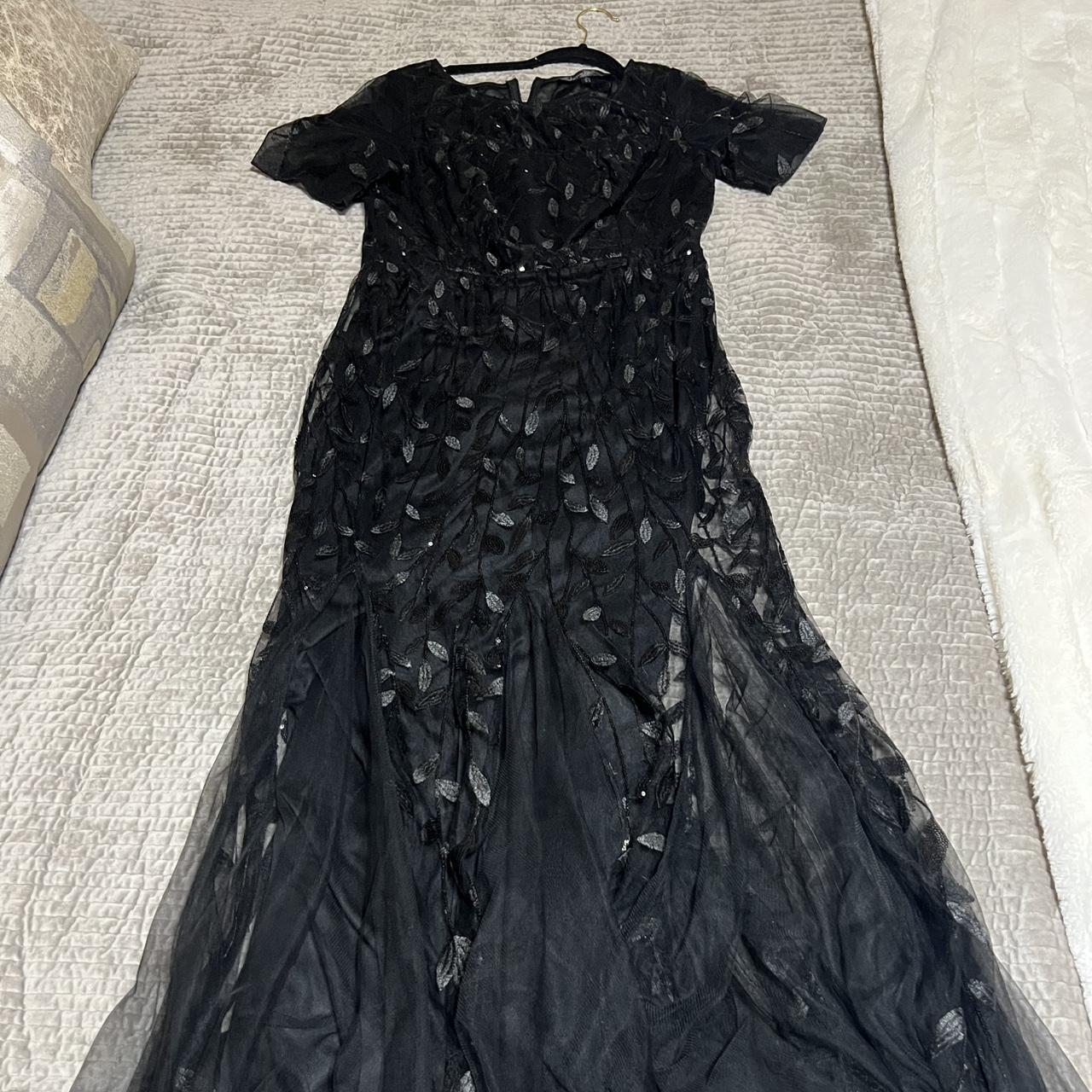 item listed by davinarae520