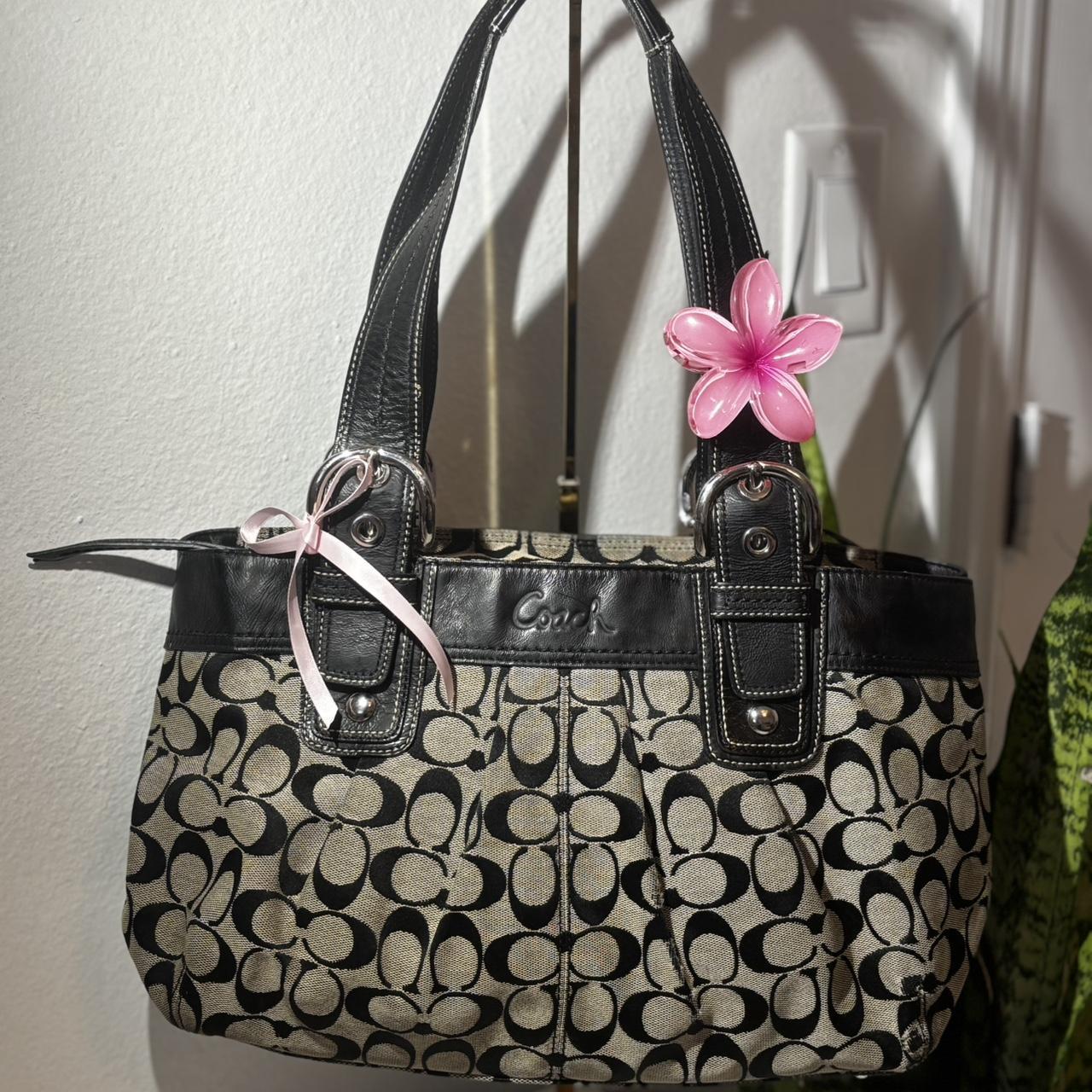 item listed by melymarrscloset