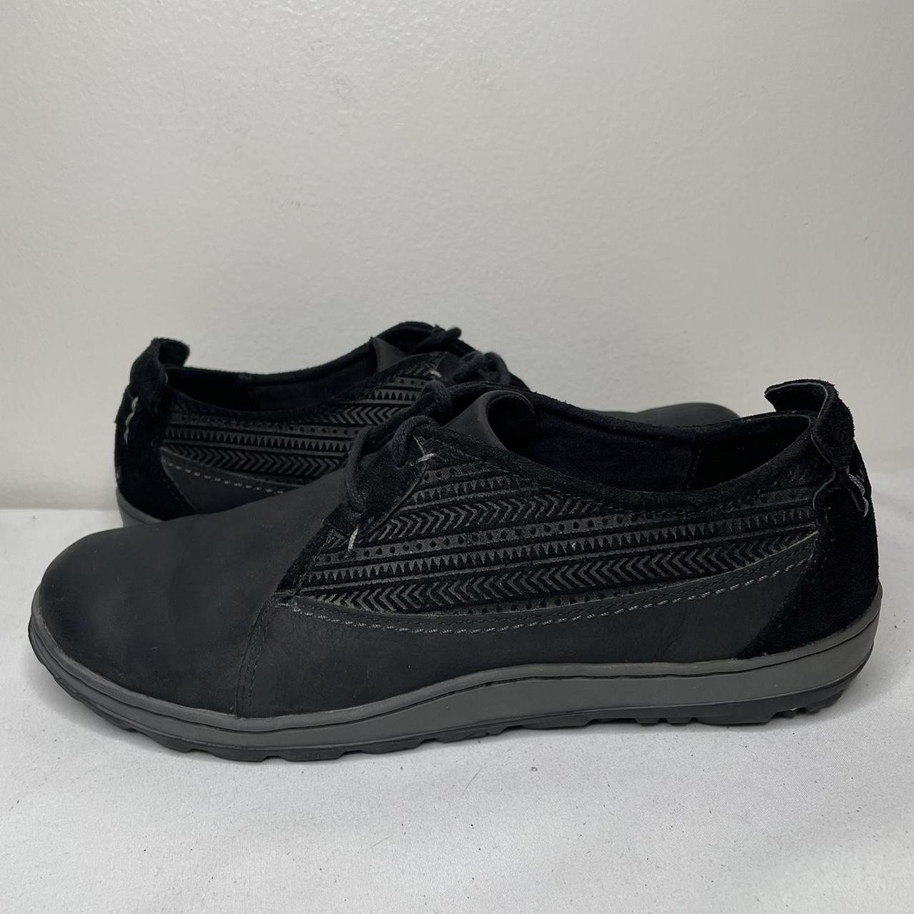Merrell Ashland Tie Black Nubuck Suede Lace