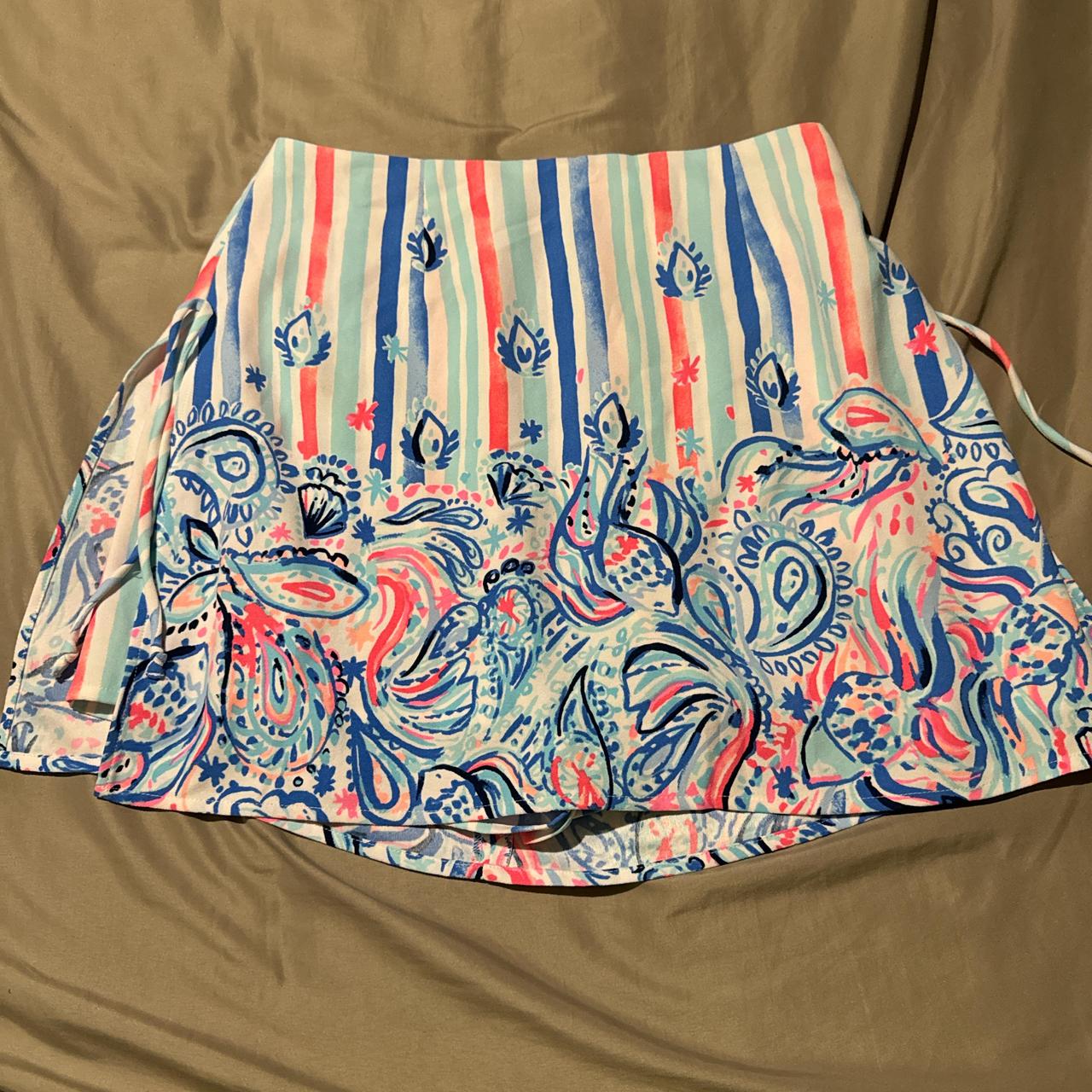 Lily Pulitzer Skort size 8 Depop