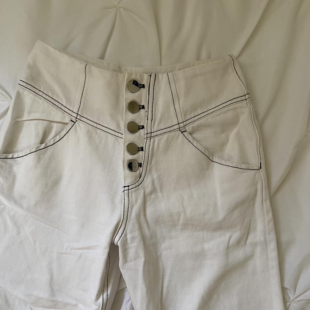 item listed by serenehart