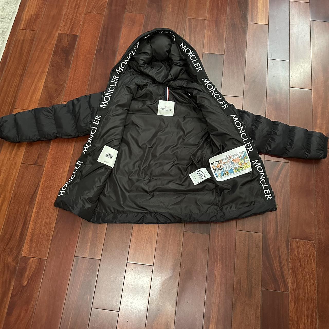 Moncler original puffed Jacket size 11 12 for kids