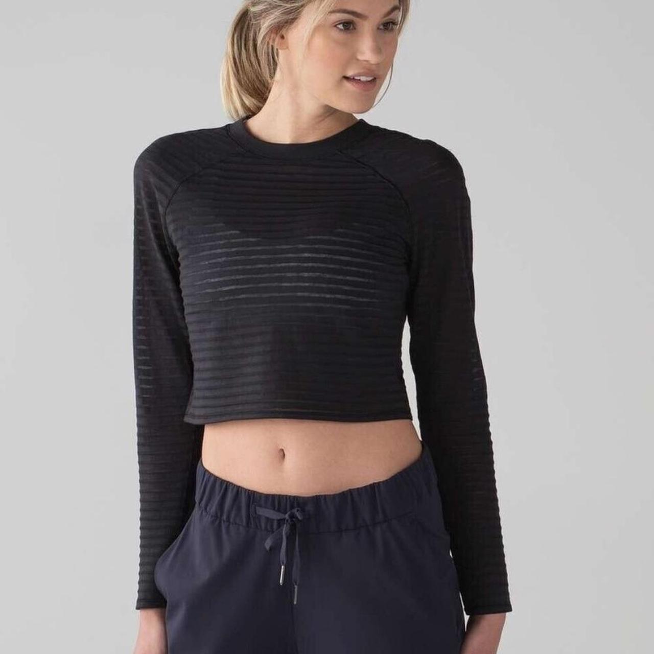 item listed by jojoluvsclothes17