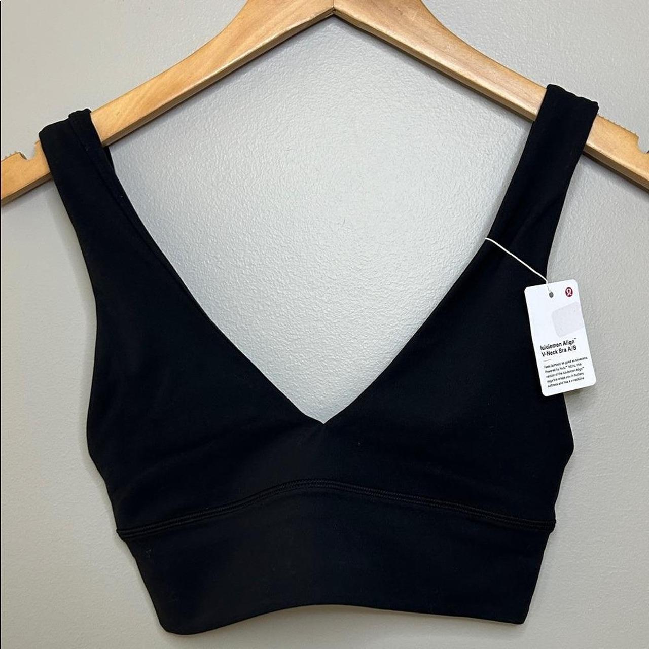 item listed by jojoluvsclothes17
