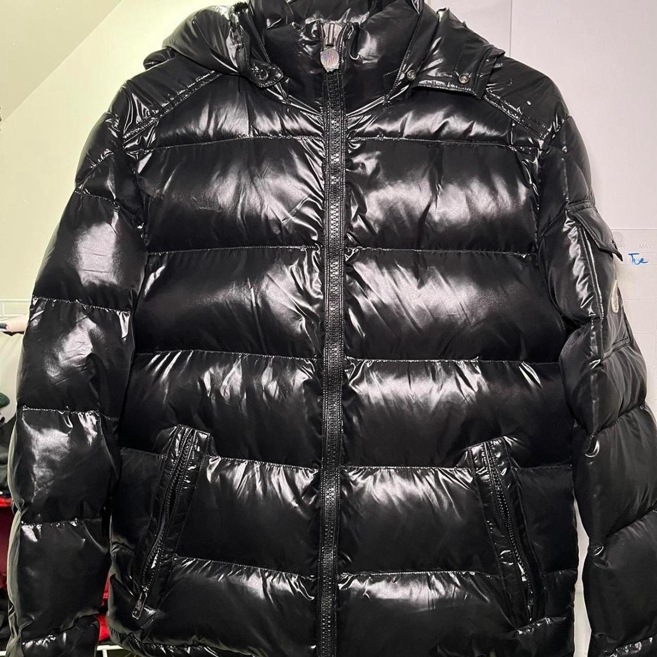 [最終価格] Moncler montcla Moncler Montcla Logo Hooded Down Jacket | Saks Fifth Avenue