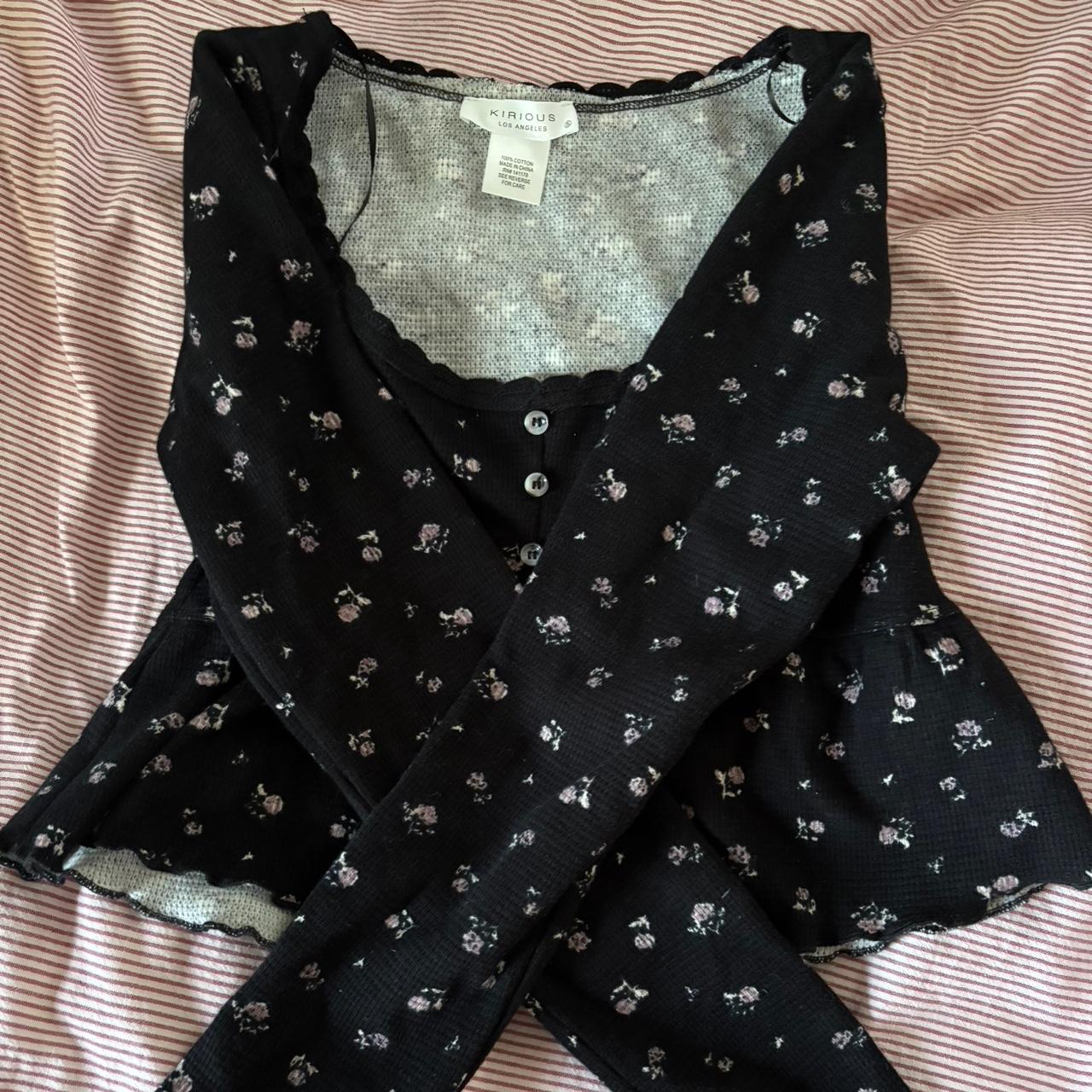 item listed by clarapizana11