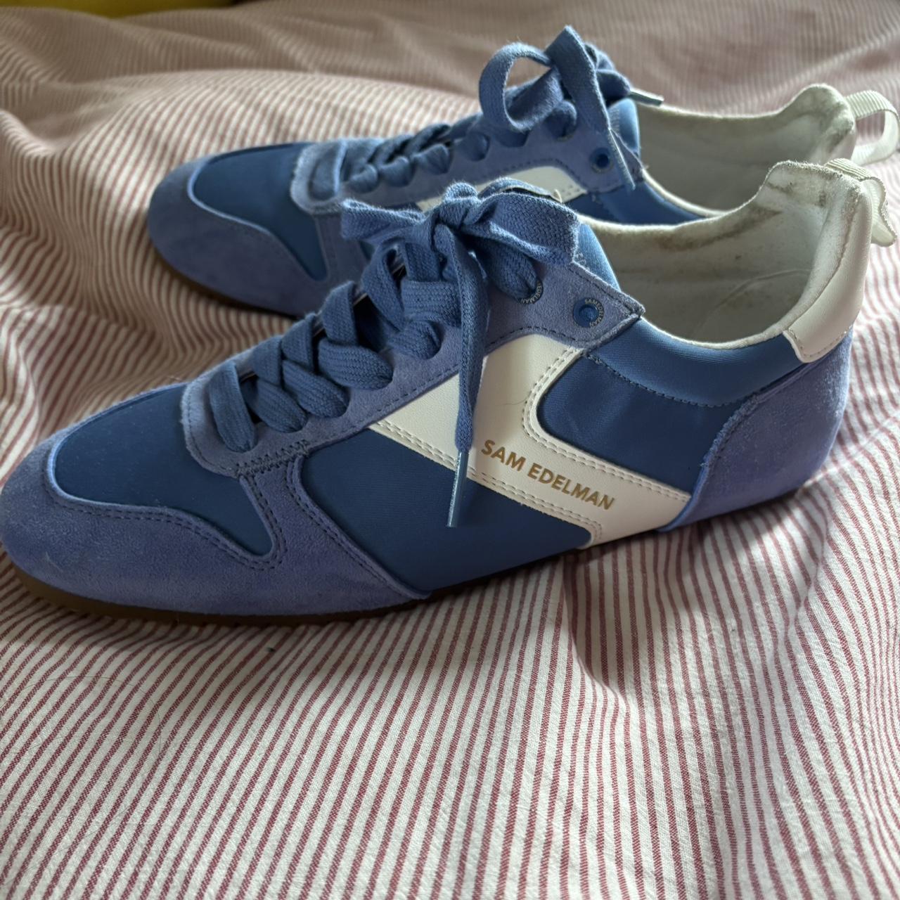 item listed by clarapizana11