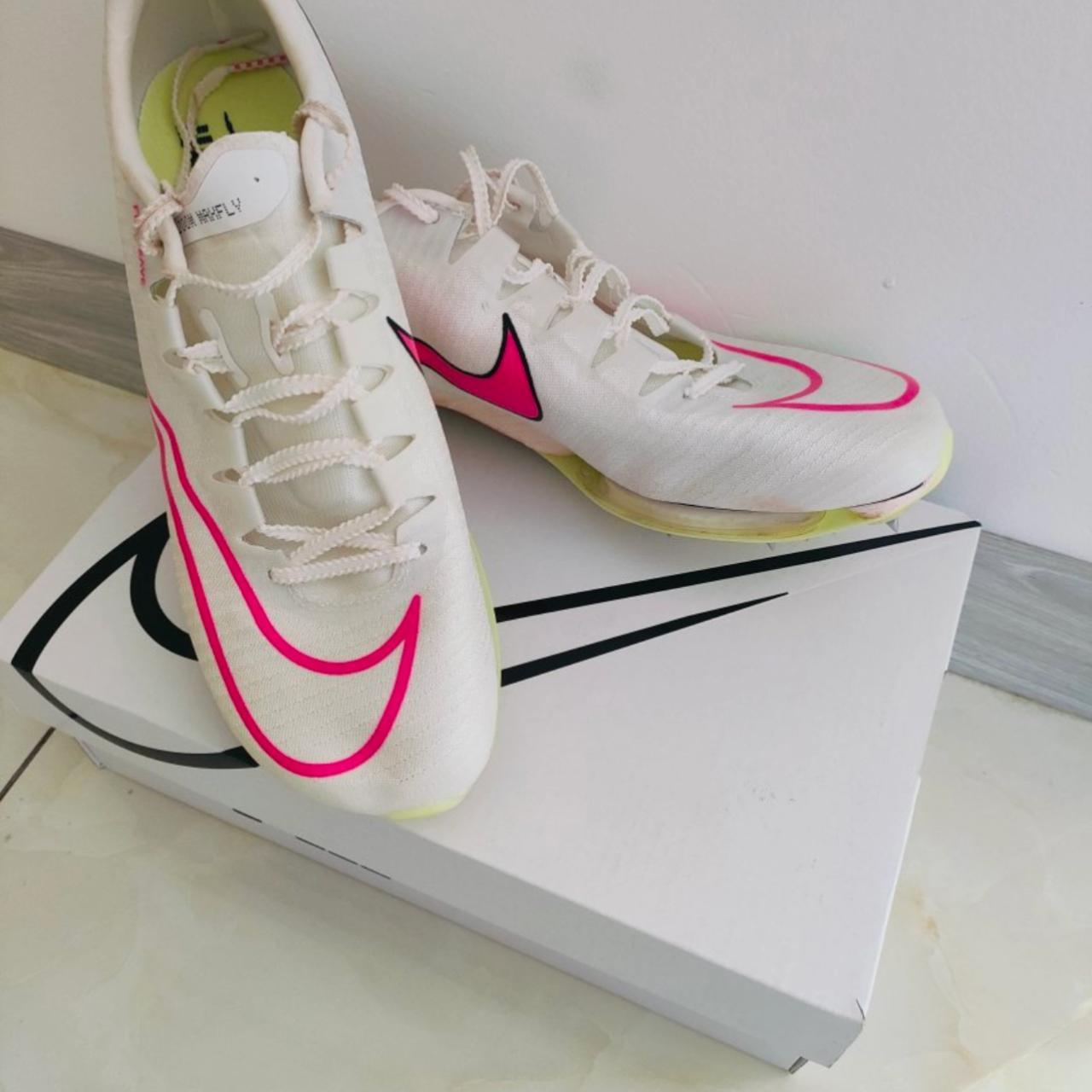 Nike Air Zoom Maxfly 色っぽい 2 FP Nike Air Zoom Maxfly 色っぽい 2 FP