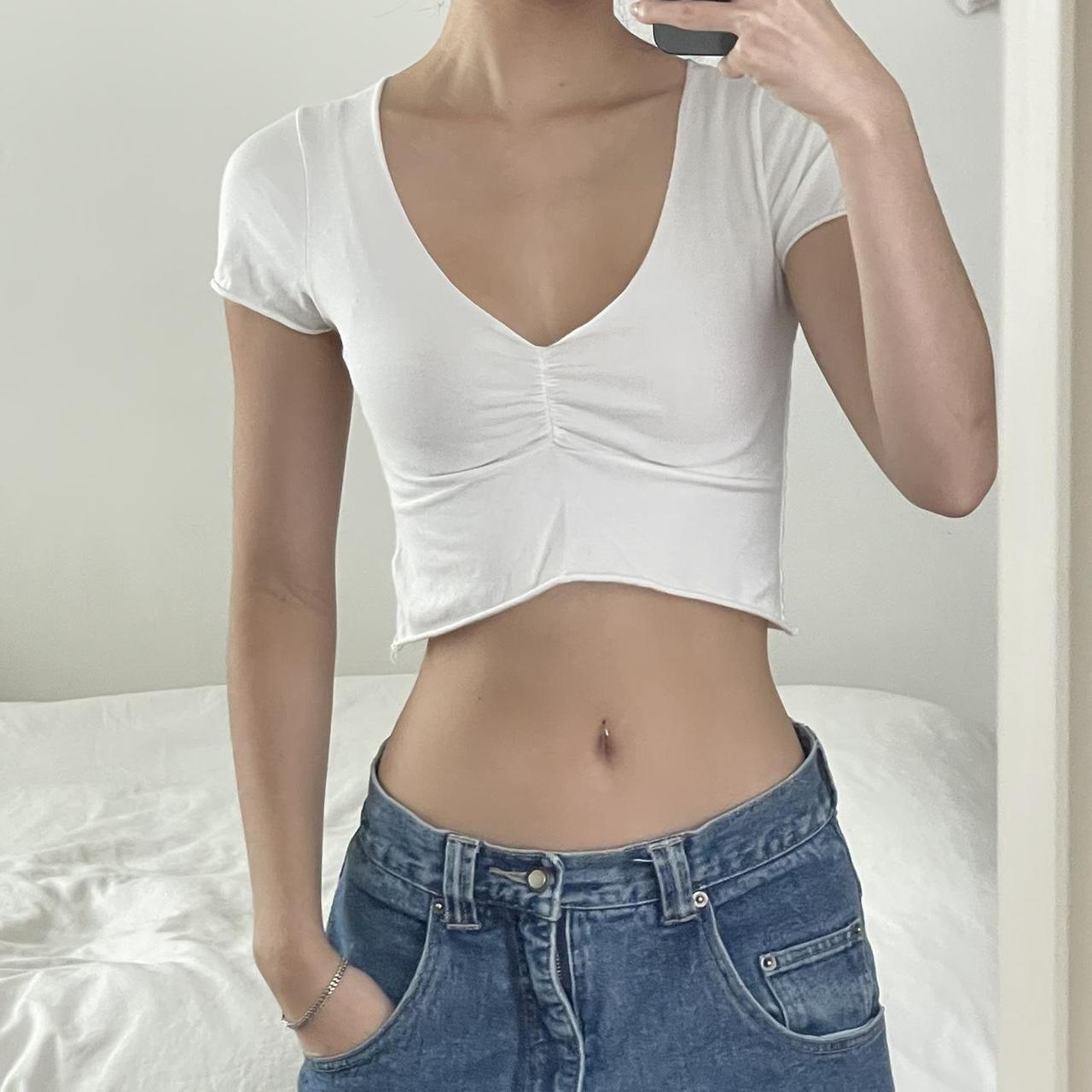 Brandy melville white Gina top cropped, - no flaws