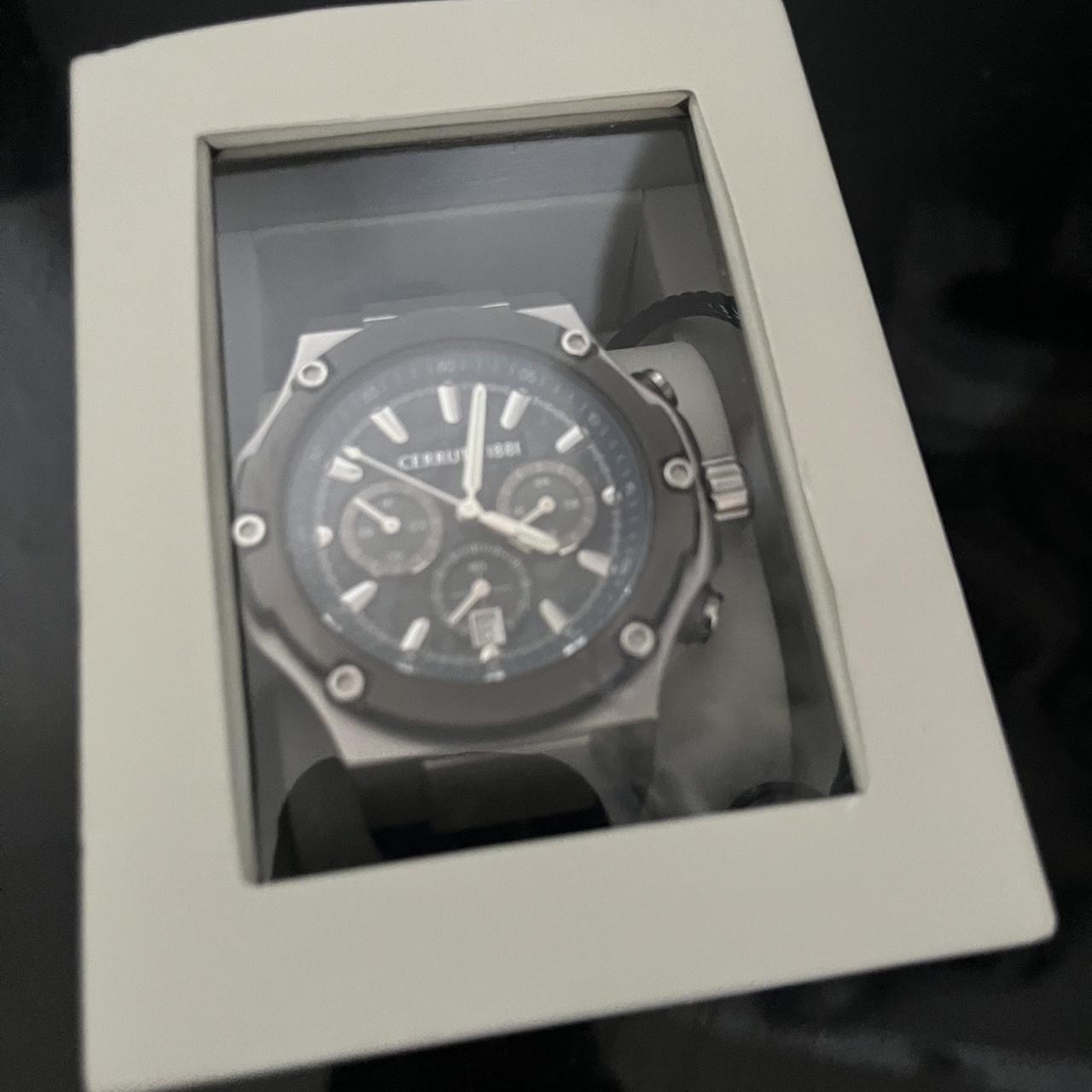 item listed by toluomo56